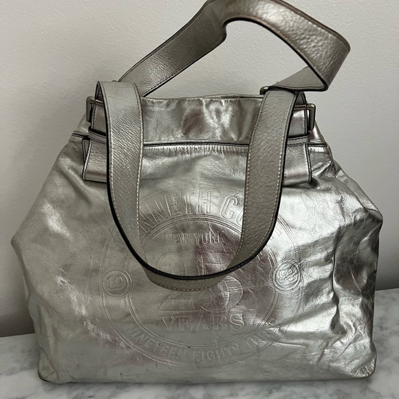 Kenneth Cole 25th Anniversary 1983 Edition SilverTote - Picture 13 of 14